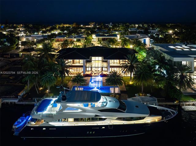 385 Centre Island, Golden Beach, FL 33160