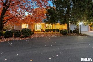 136 STAR RIM Drive, East Peoria, IL 61611