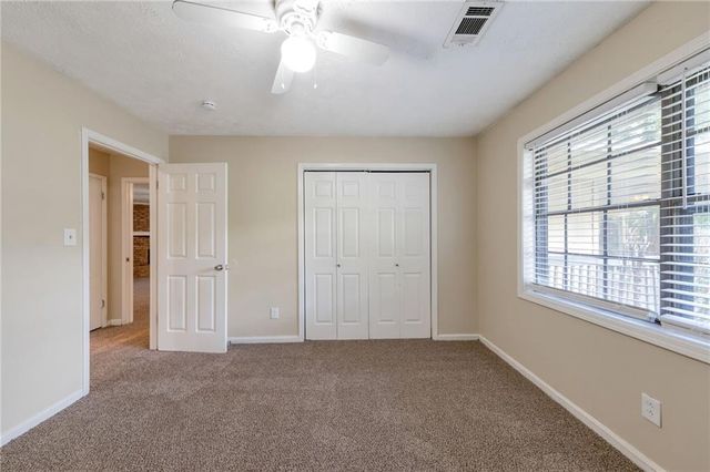 5835 Bearing Way, College Park, GA 30349