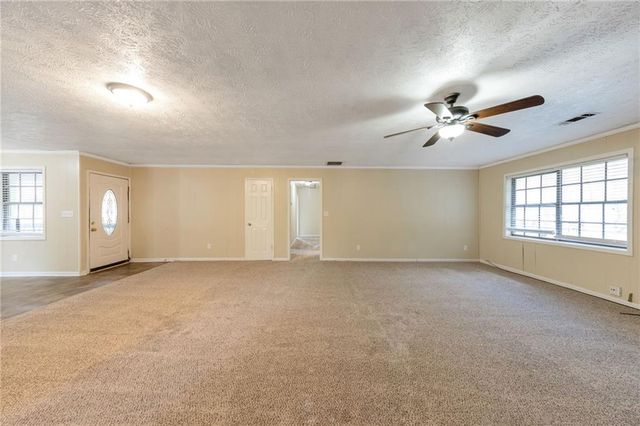 5835 Bearing Way, College Park, GA 30349