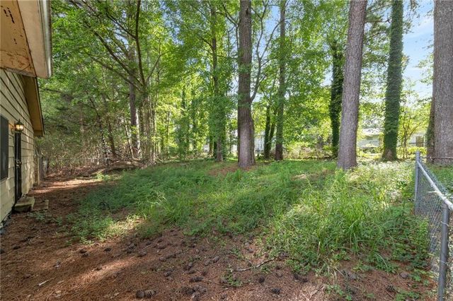 5835 Bearing Way, College Park, GA 30349
