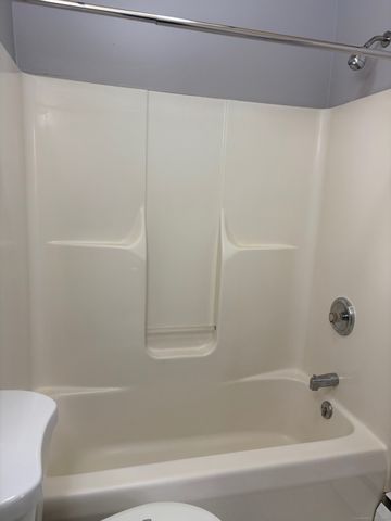 344 Washington Avenue 1A, Waterbury, CT 06708