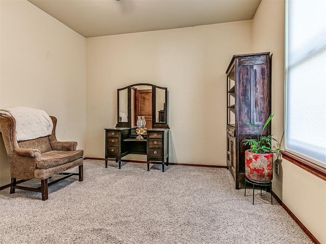 10124 Ashford Drive, Yukon, OK 73099