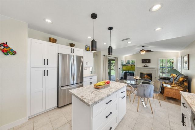 737 Beverly Road, Corona, CA 92879