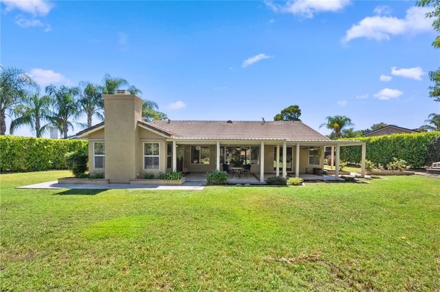737 Beverly Road, Corona, CA 92879