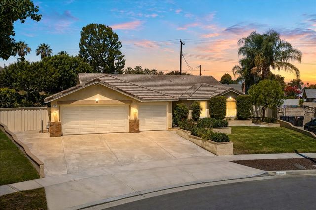 737 Beverly Road, Corona, CA 92879