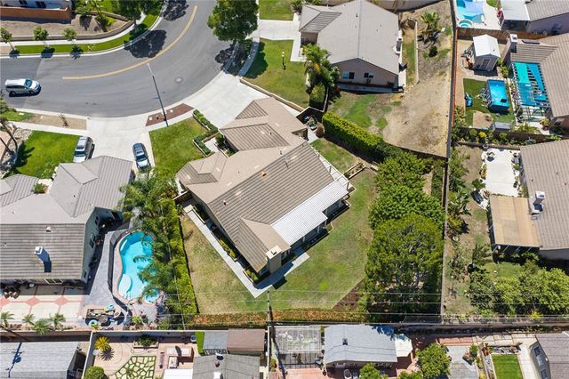 737 Beverly Road, Corona, CA 92879