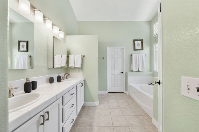 737 Beverly Road, Corona, CA 92879