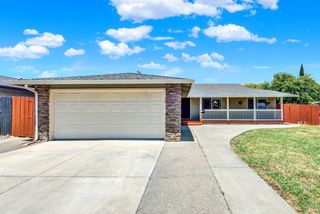 184 Tahoe Dr, Vacaville, CA 95687
