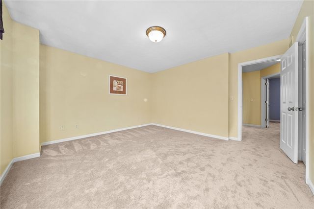 304 Northglen, Adams Twp, PA 15044