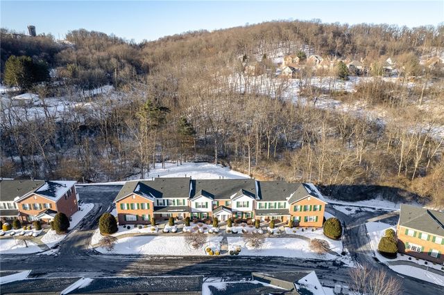 304 Northglen, Adams Twp, PA 15044