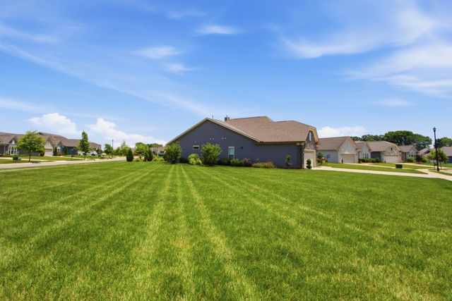 2204 Henderson Dr, Spring Hill, TN 37174