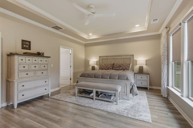 2204 Henderson Dr, Spring Hill, TN 37174