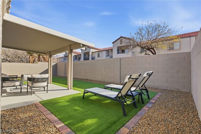 4707 Chestnut Blaze Drive, North Las Vegas, NV 89032