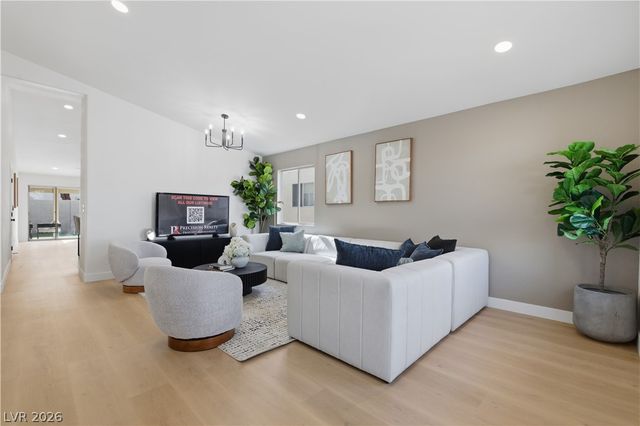 4707 Chestnut Blaze Drive, North Las Vegas, NV 89032