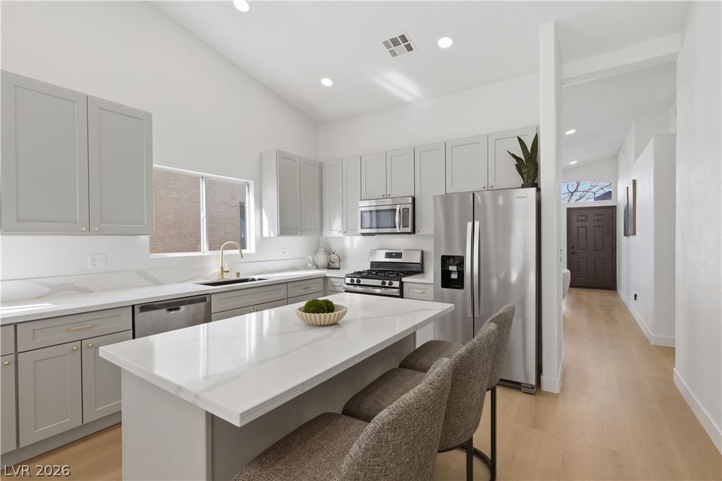 4707 Chestnut Blaze Drive, North Las Vegas, NV 89032