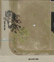 401 NE 24th TER, Cape Coral, FL 33909
