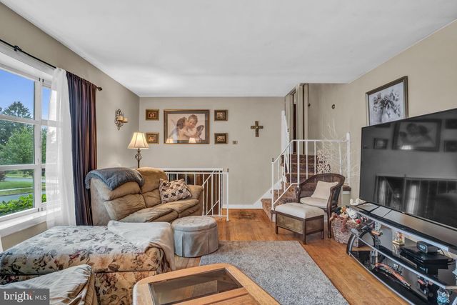 604 SHIELD STREET, Harrisburg, PA 17109
