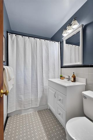 615 Utah Avenue S, Golden Valley, MN 55426