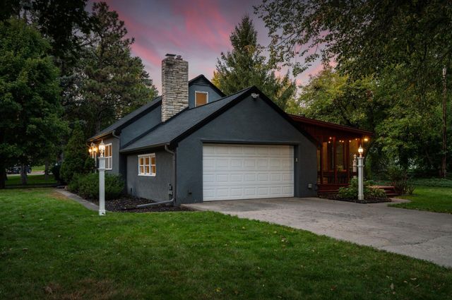 615 Utah Avenue S, Golden Valley, MN 55426