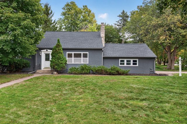 615 Utah Avenue S, Golden Valley, MN 55426