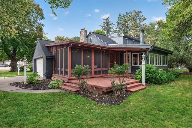 615 Utah Avenue S, Golden Valley, MN 55426