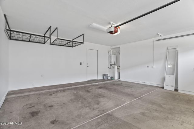 3221 N 37TH Street 18, Phoenix, AZ 85018