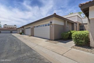 3221 N 37TH Street 18, Phoenix, AZ 85018