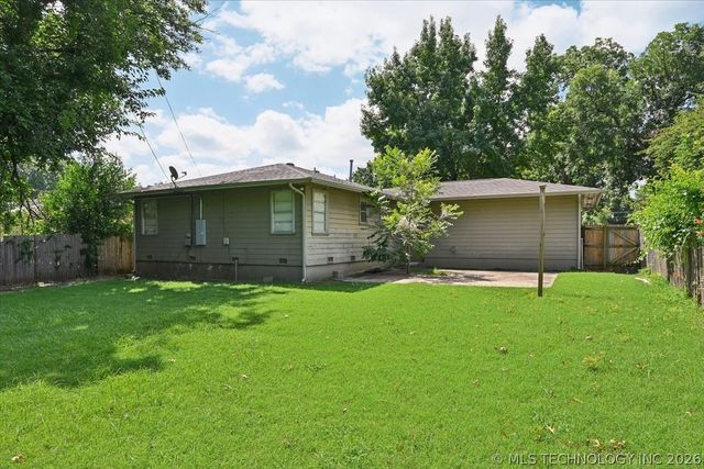 1609 E 55th Place, Tulsa, OK 74105