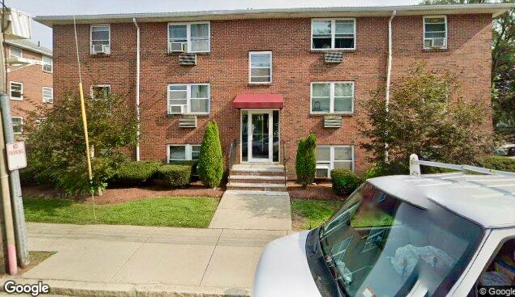 39 Montvale Ave 6, Woburn, MA 01801