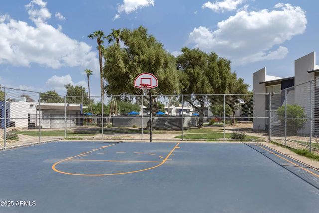 2627 N 45th Avenue 3C, Phoenix, AZ 85035