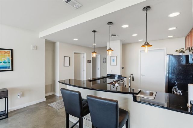 525 E JACKSON STREET 706, Orlando, FL 32801