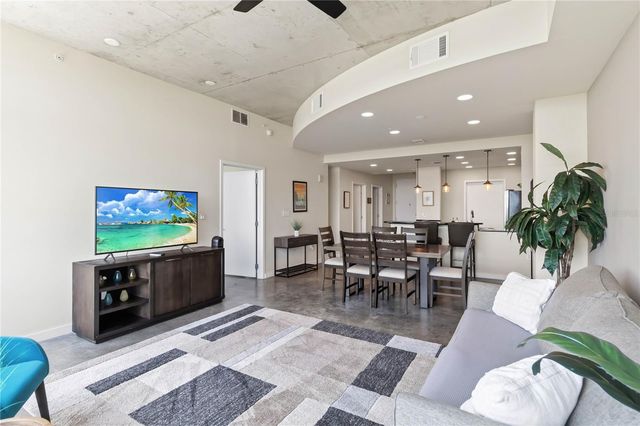 525 E JACKSON STREET 706, Orlando, FL 32801