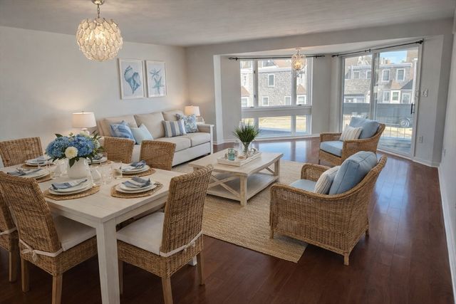 1 Commodore Court 202, Hull, MA 02045