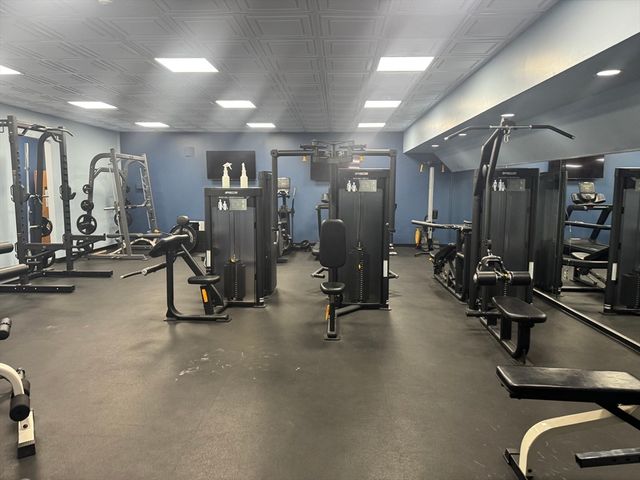 1 Commodore Court 202, Hull, MA 02045