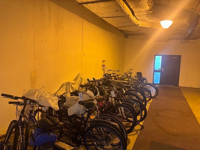 1 Commodore Court 202, Hull, MA 02045