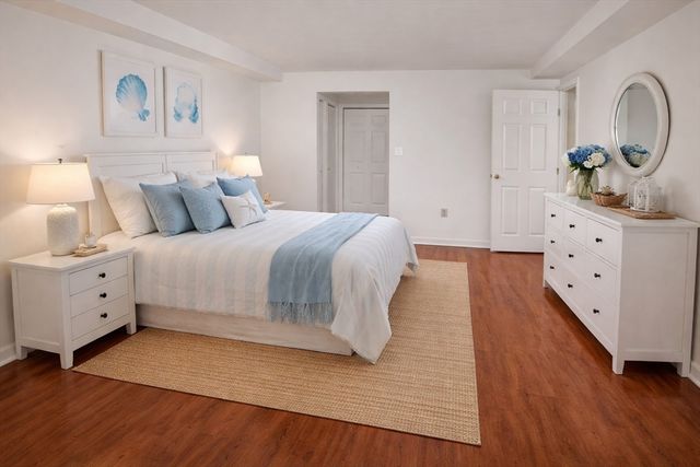 1 Commodore Court 202, Hull, MA 02045