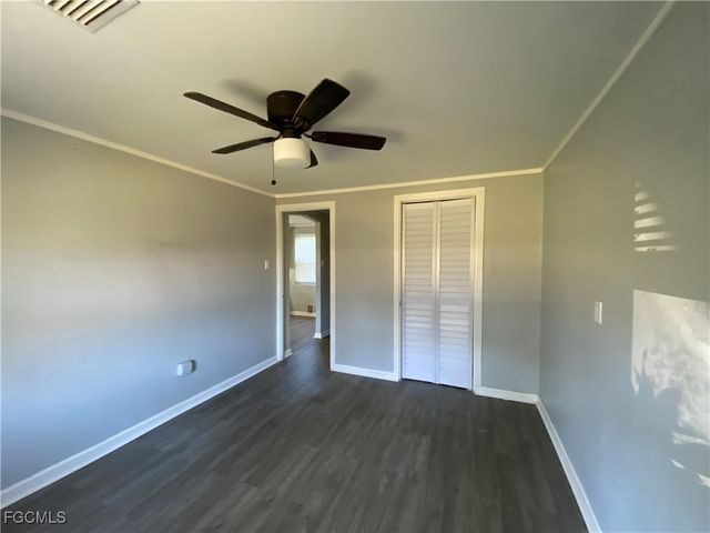 1539 Piney RD, North Fort Myers, FL 33903