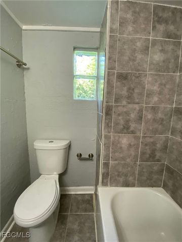 1539 Piney RD, North Fort Myers, FL 33903