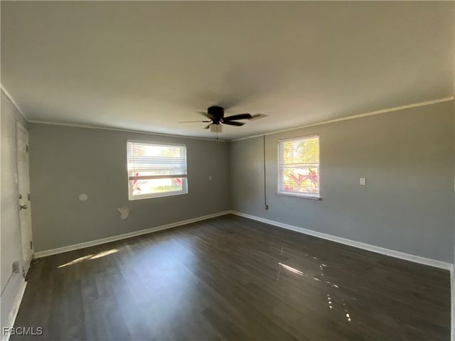 1539 Piney RD, North Fort Myers, FL 33903