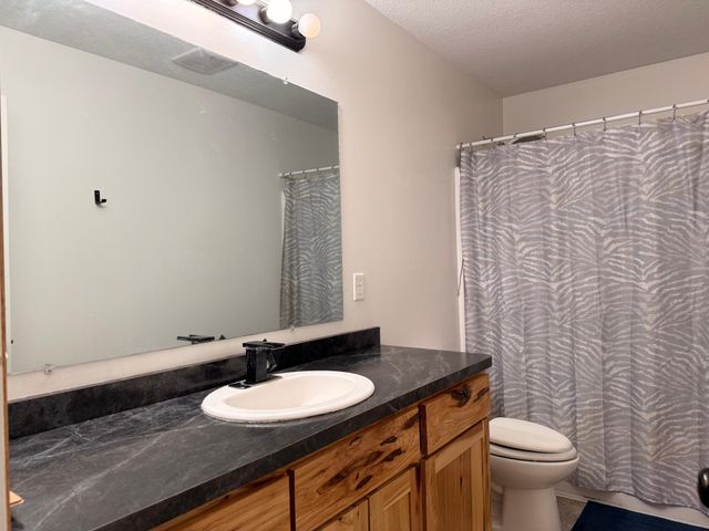 47575 Falcon Avenue, Rush City, MN 55069