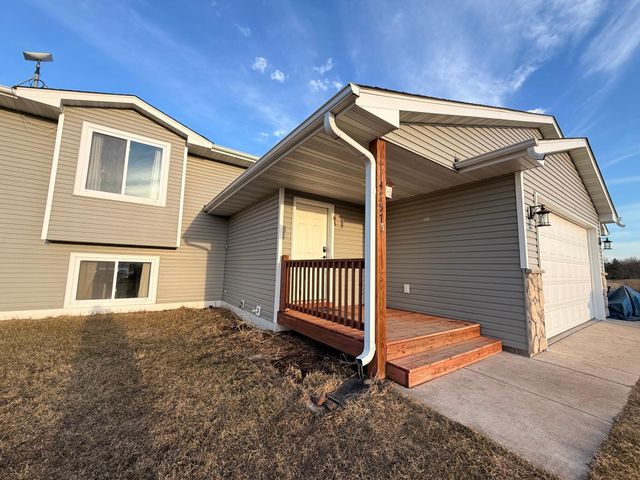 47575 Falcon Avenue, Rush City, MN 55069