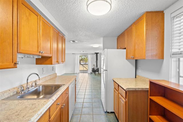 42554 MAGGIE JONES ROAD, Paisley, FL 32767