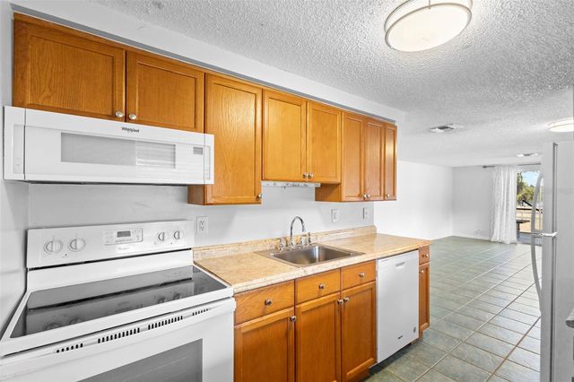 42554 MAGGIE JONES ROAD, Paisley, FL 32767