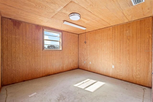 42554 MAGGIE JONES ROAD, Paisley, FL 32767