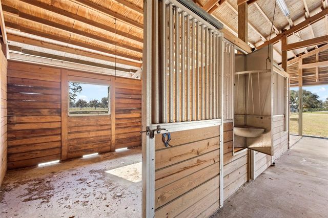 42554 MAGGIE JONES ROAD, Paisley, FL 32767