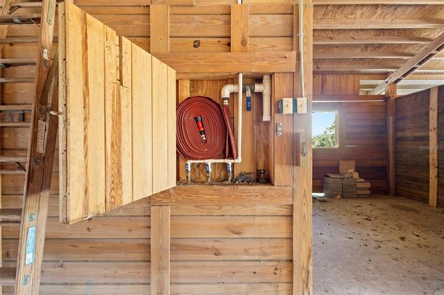 42554 MAGGIE JONES ROAD, Paisley, FL 32767