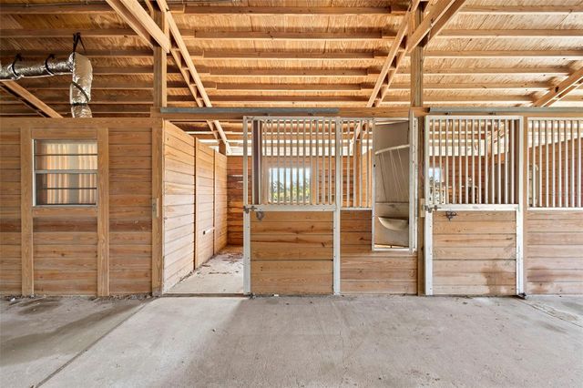 42554 MAGGIE JONES ROAD, Paisley, FL 32767