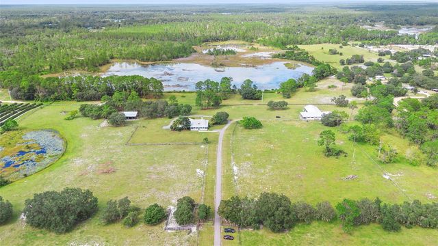42554 MAGGIE JONES ROAD, Paisley, FL 32767