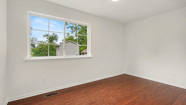 10325 Michael Boulevard, Pinckney, MI 48169
